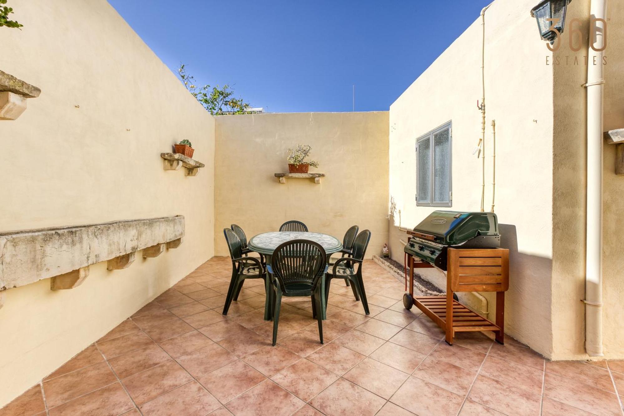 A Lovely 3Br Maisonette In Lovely Town Of Rabat By 360 Estates Zewnętrze zdjęcie